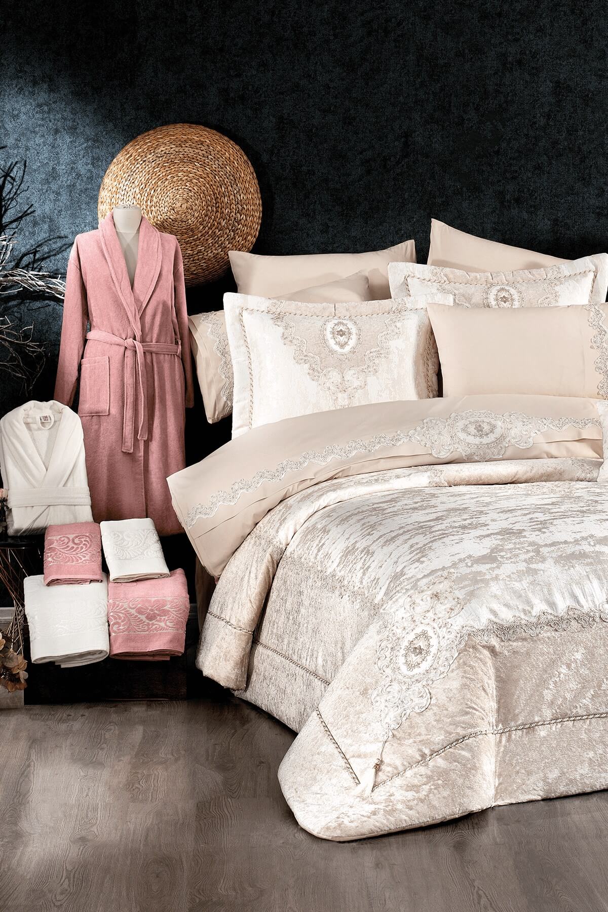 Cappuccino Colorful 19-Piece Sultan Bride Set