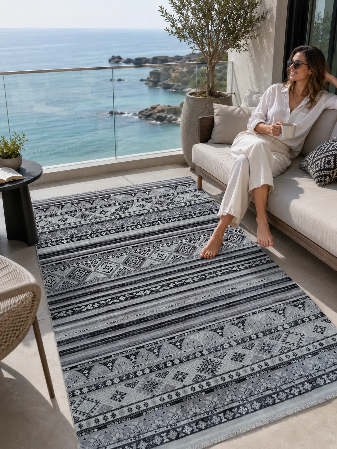 Gri Printed Kaymaz Machine Embroidery Rug - AY003G