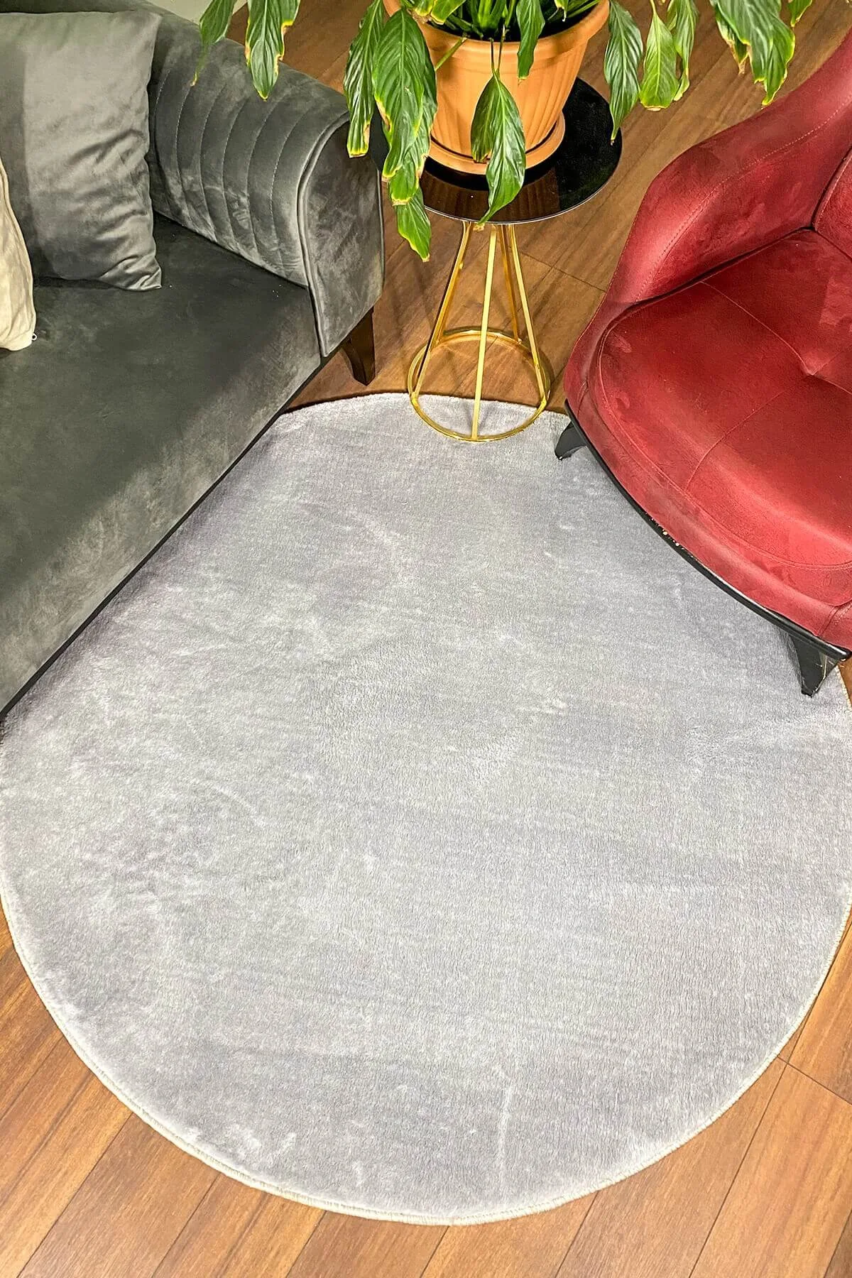 Grey Round Plush Non-Slip Rug with Soft Surface