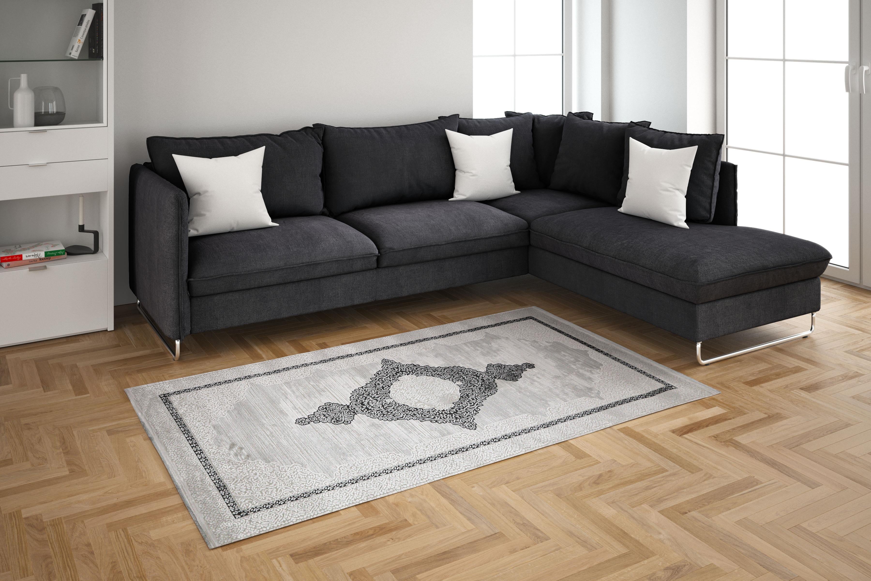 Medallion Series Black Belly Motif non-slip bottom Machine Woven Carpet | 17201